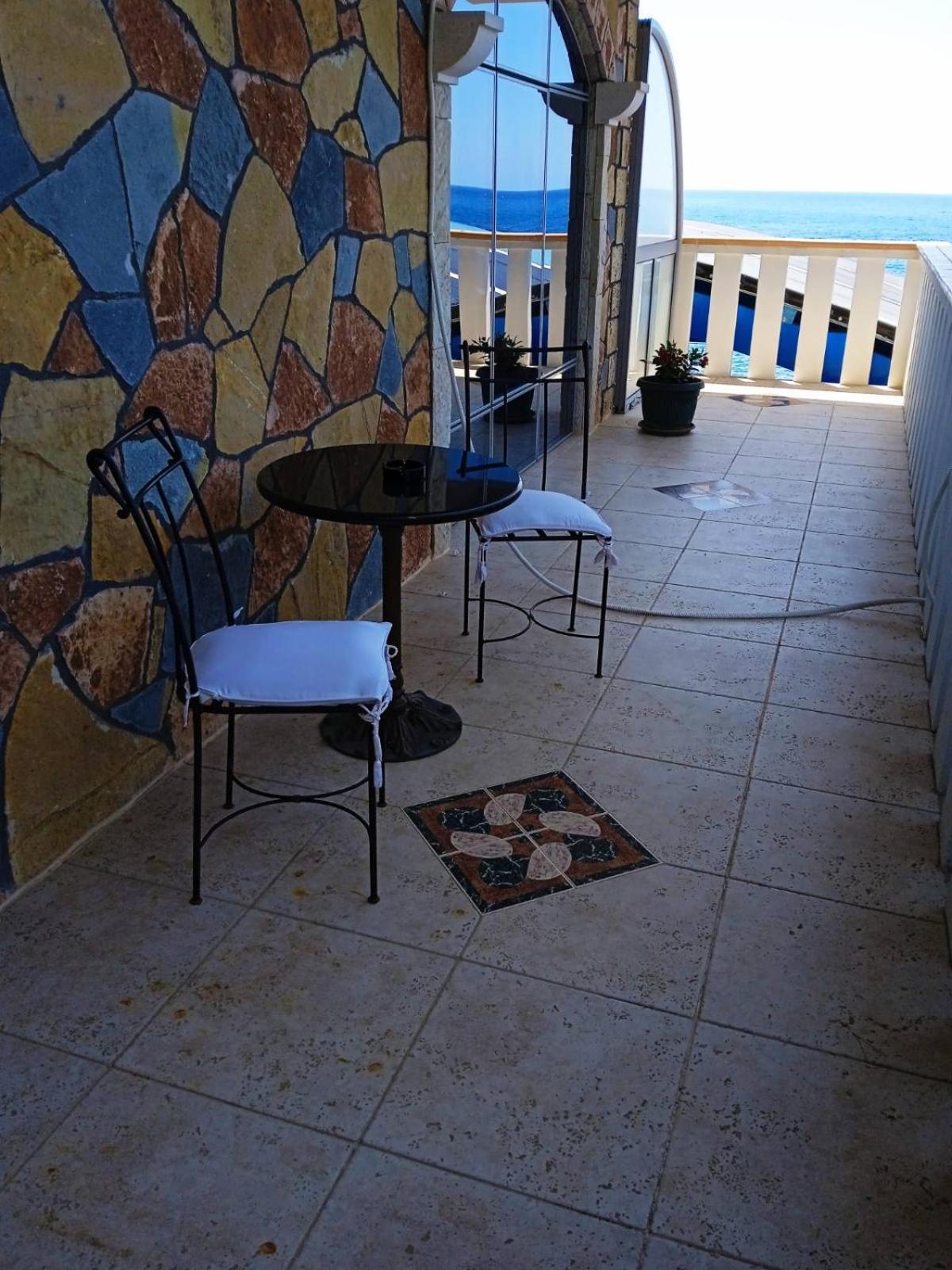 Sunset View Apartments Bar Cameră foto